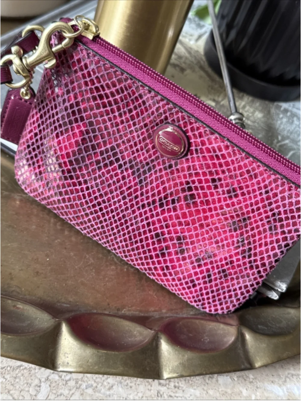 COACH Women's Python Leather Wristlet F50162 Raspberry NWOT Hang Tag
